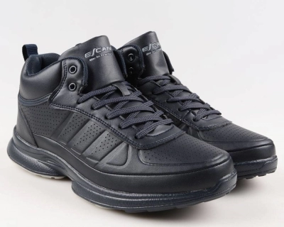 Escan / Кроссовки