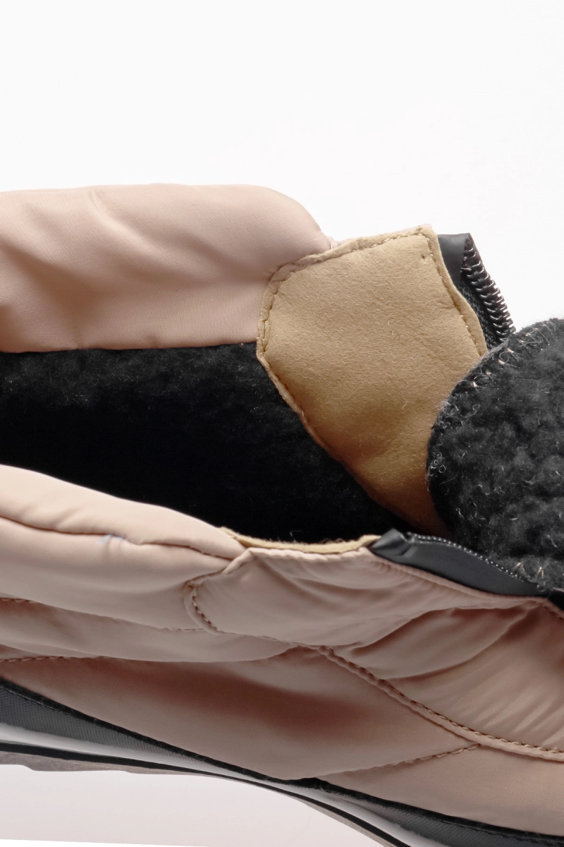 Escan / Ботинки