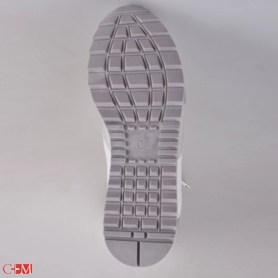 Spur / Кроссовки