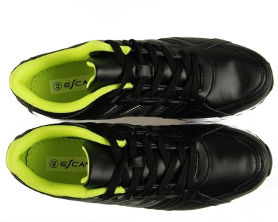 Escan / Кроссовки