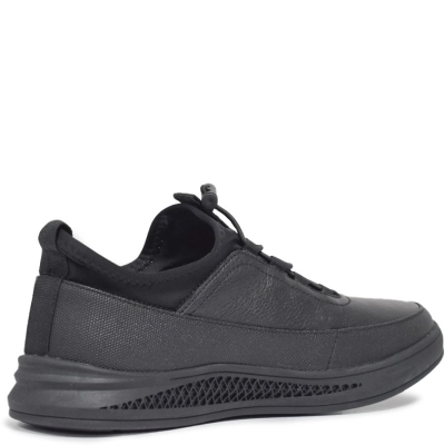 Тофа / Кроссовки