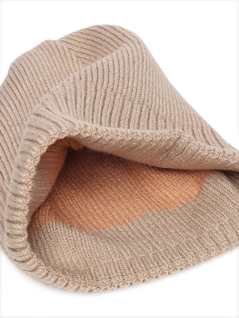 YSG / Шапка женская