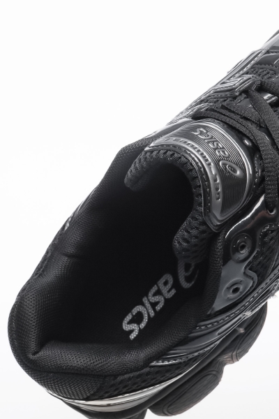 Asics / Кроссовки GEL-NIMBUS 9 1201A424-002