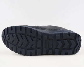 Escan / Кроссовки