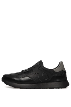 Тофа / Кроссовки