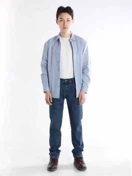 (022099705813lloyrtae1746193072-4.jpg)