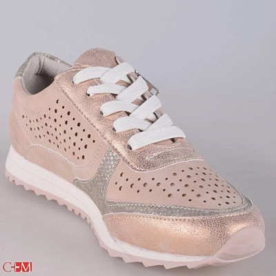 Spur / Кроссовки