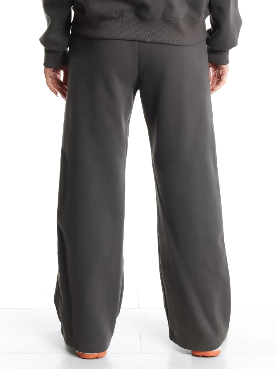 Айли / Спортивный костюм