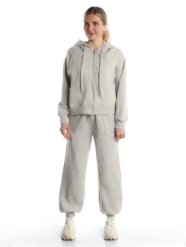 Айли / Спортивный костюм