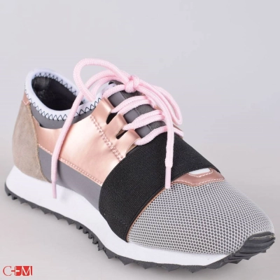 Inario / Кроссовки