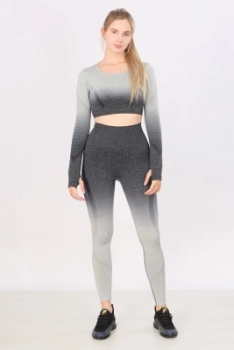 Naulice / Костюм спортивный, рашгард и леггинсы