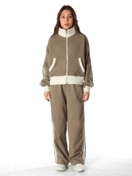 Айли / Спортивный костюм