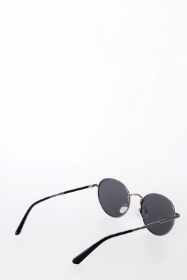 Naulice / Очки солнцезащитные