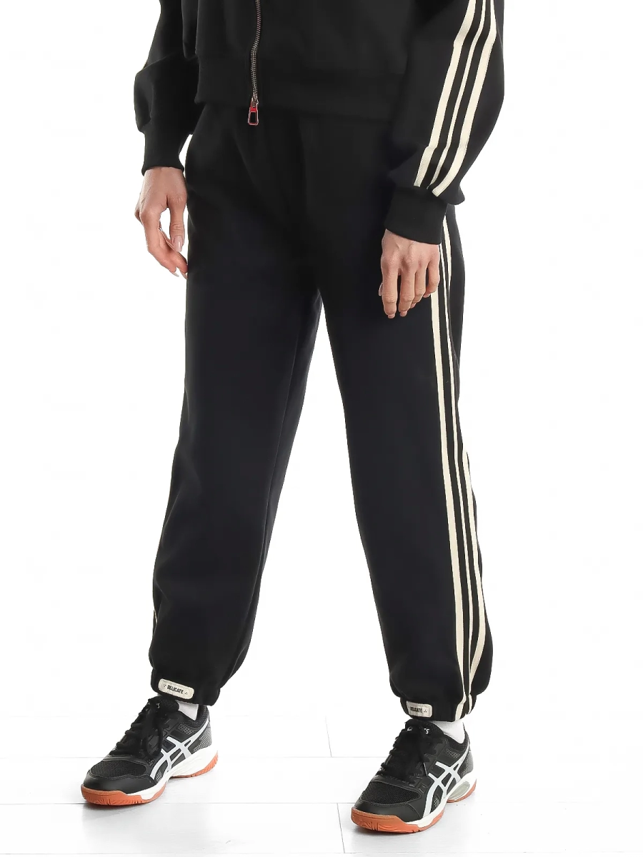 Айли / Спортивный костюм