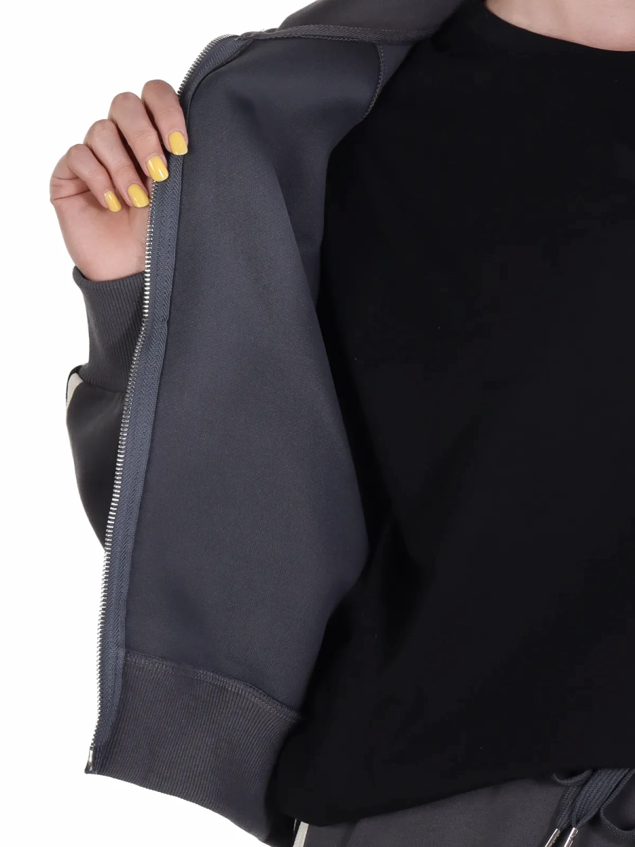 Айли / Спортивный костюм