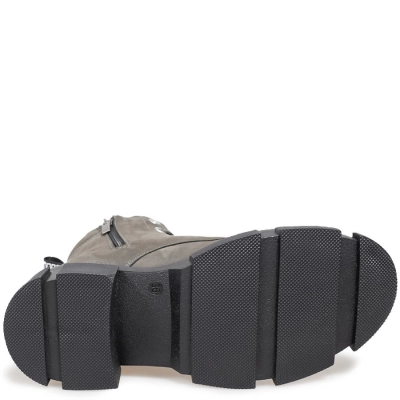 Fly Step / Ботинки