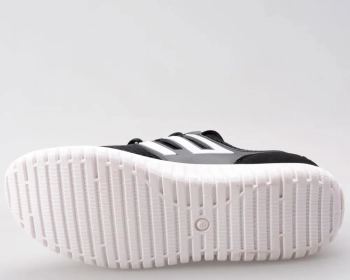 Linda / Кроссовки