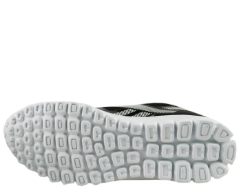 Тофа / Кроссовки