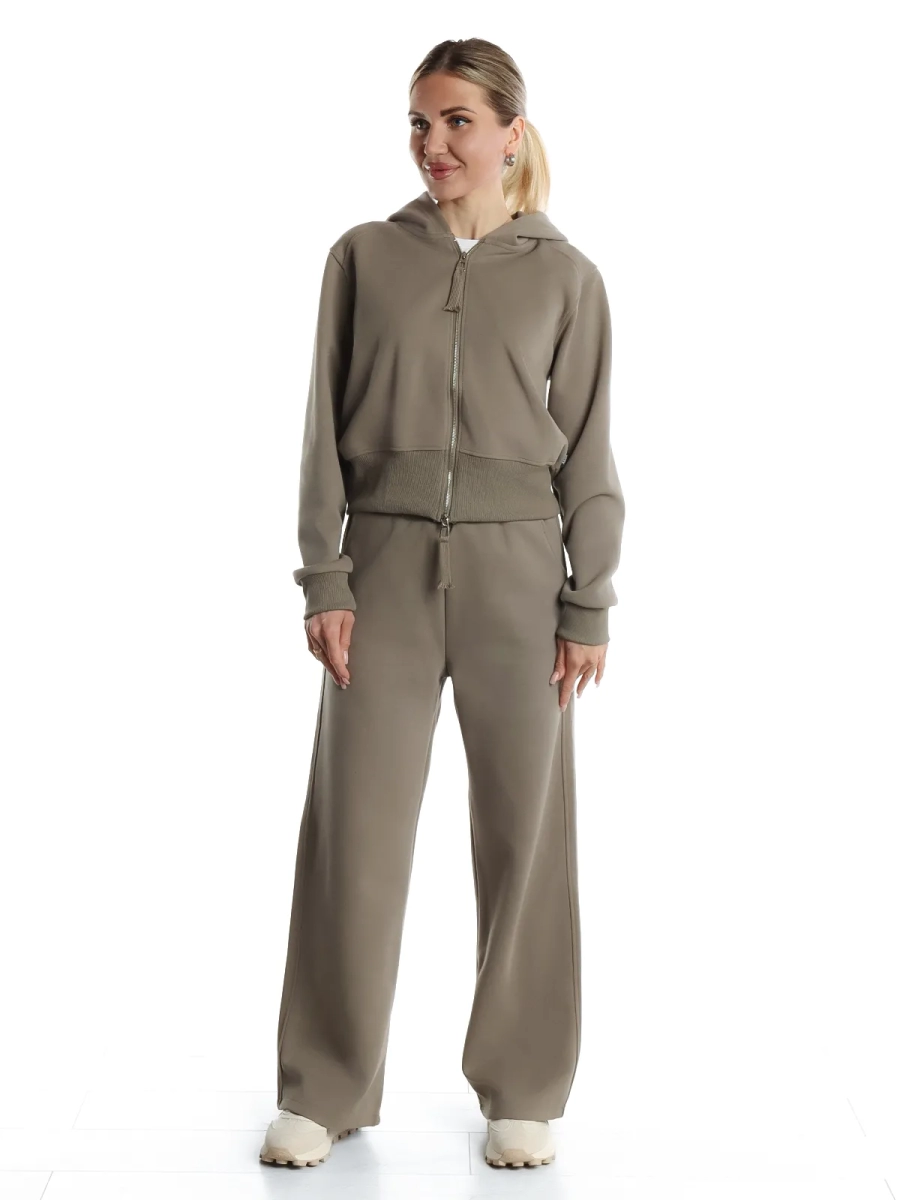 Айли / Спортивный костюм