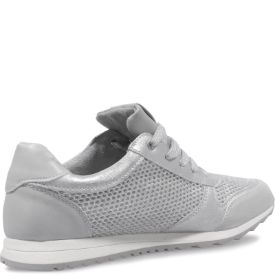 Spur / Кроссовки