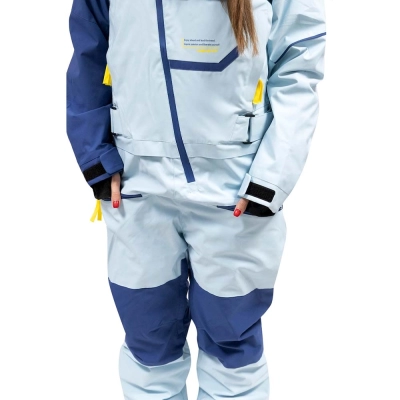 Комбинезон горнолыжный / сноубордический / спортивный