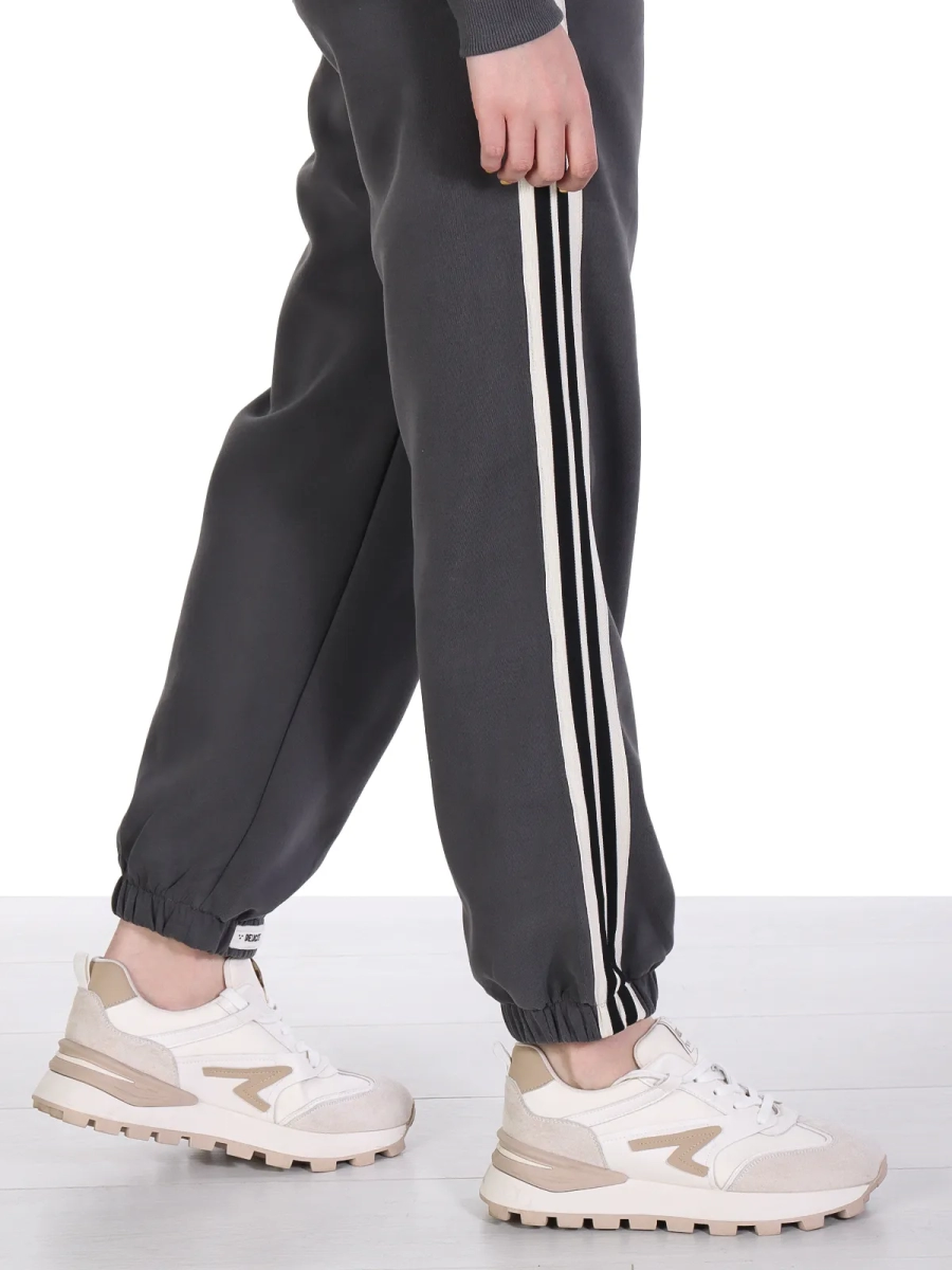 Айли / Спортивный костюм