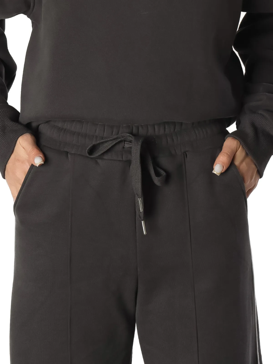 Айли / Спортивный костюм