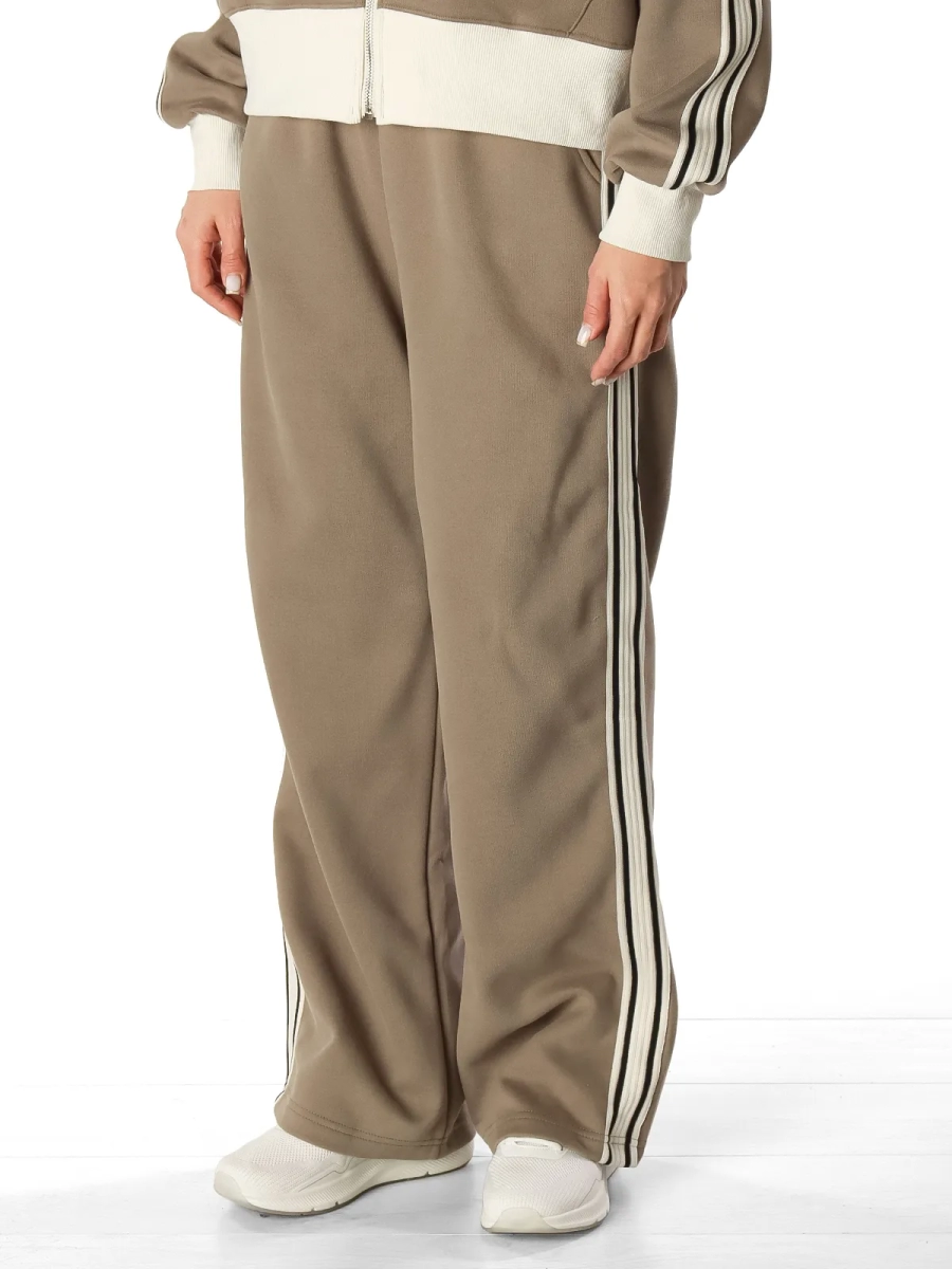 Айли / Спортивный костюм