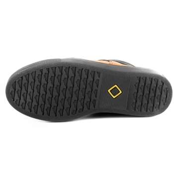 999 / Ботинки