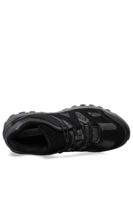 Escan / Кроссовки