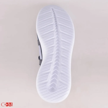 Trien / Кроссовки