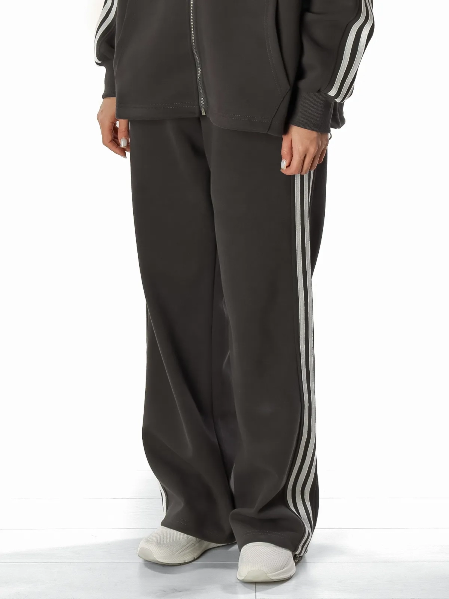 Айли / Спортивный костюм Айли / Спортивный костюм