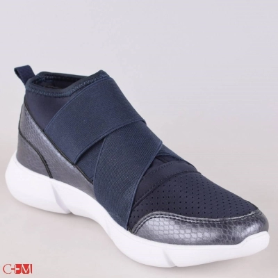 Trien / Кроссовки