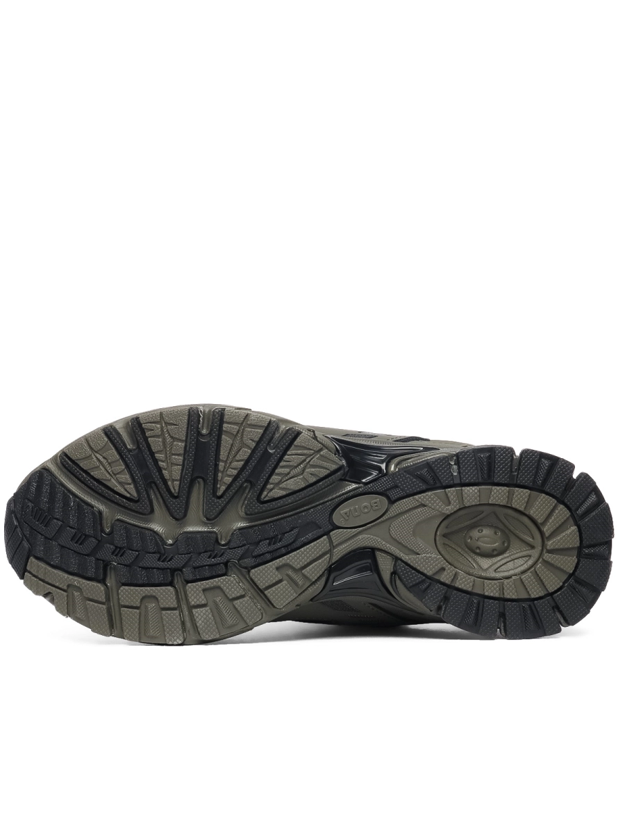 BONA / Кроссовки на подростка