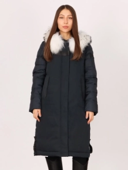 Chic and Charisma / Пальто