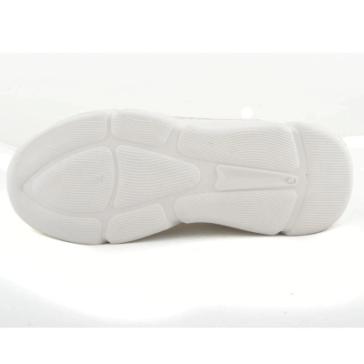 Linda / Кроссовки