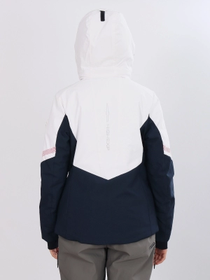 (052066051228gqwhemik1723248000-1.jpg)