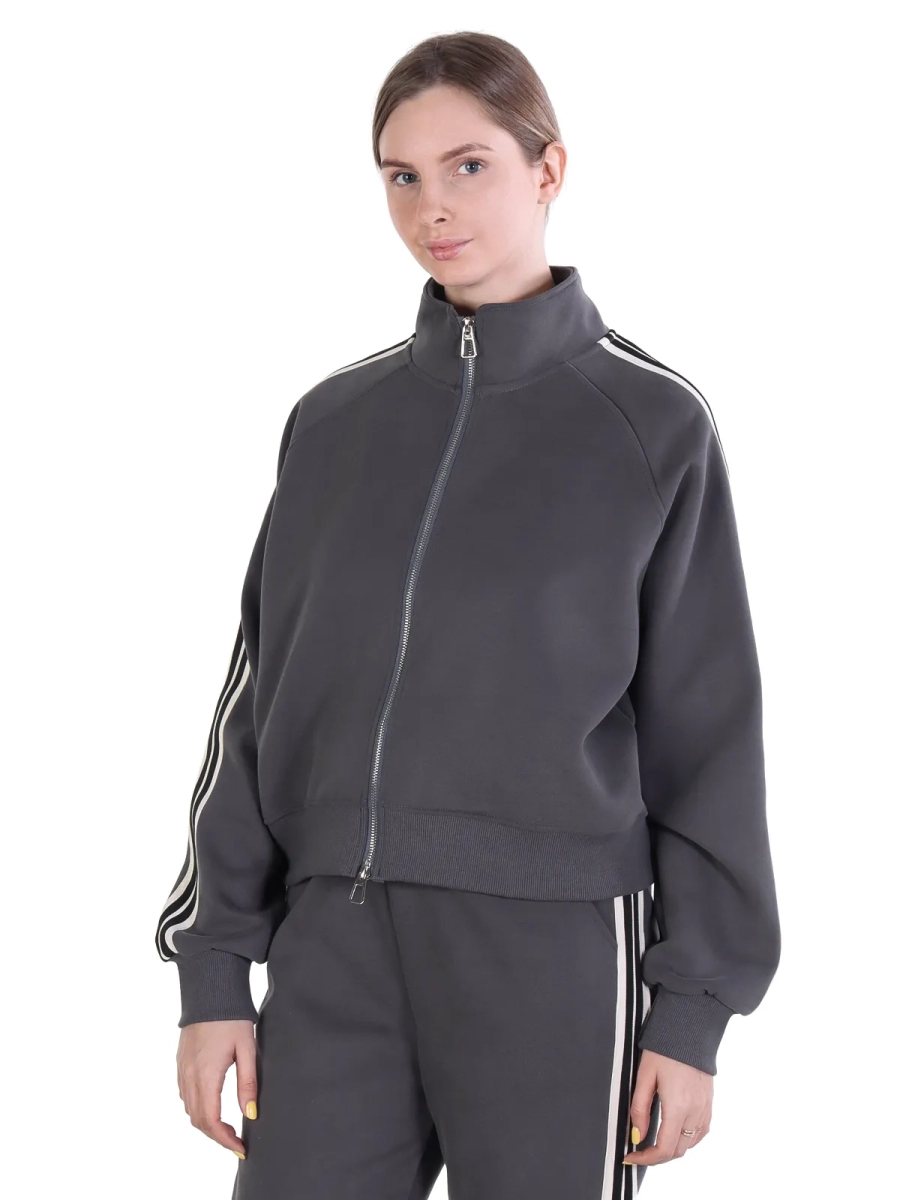 Айли / Спортивный костюм