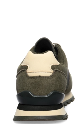 Escan / Кроссовки