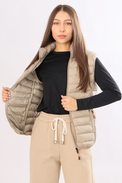 Sport & Moda / Жилет утепленный