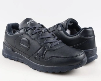 Escan / Кроссовки