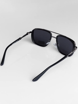 Naulice / Очки солнцезащитные