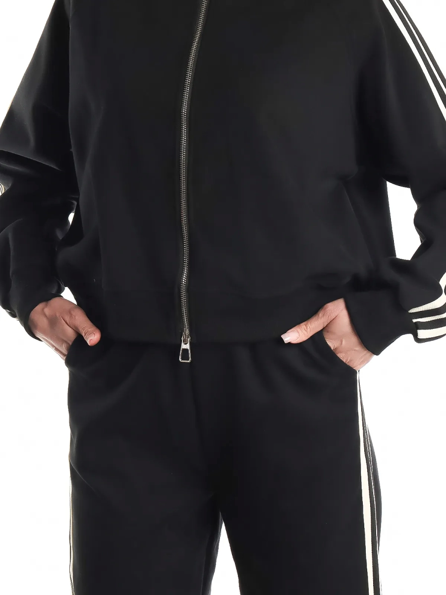 Айли / Спортивный костюм