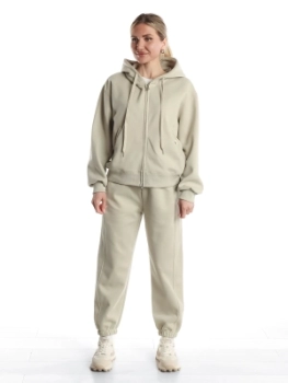 Айли / Спортивный костюм