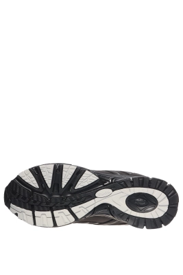 BONA / Кроссовки