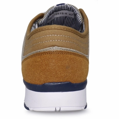 Тофа / Кроссовки