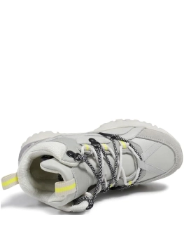 Тофа / Кроссовки