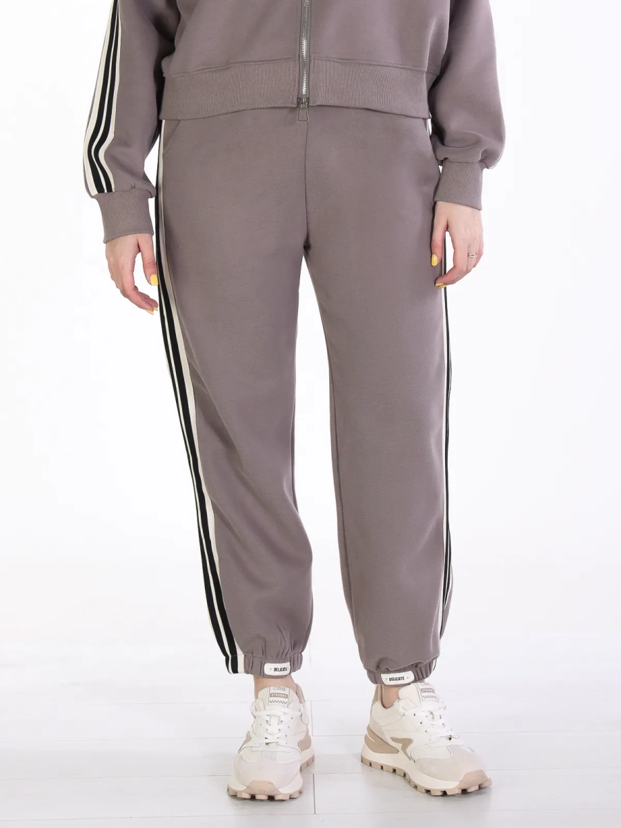 Айли / Спортивный костюм Айли / Спортивный костюм