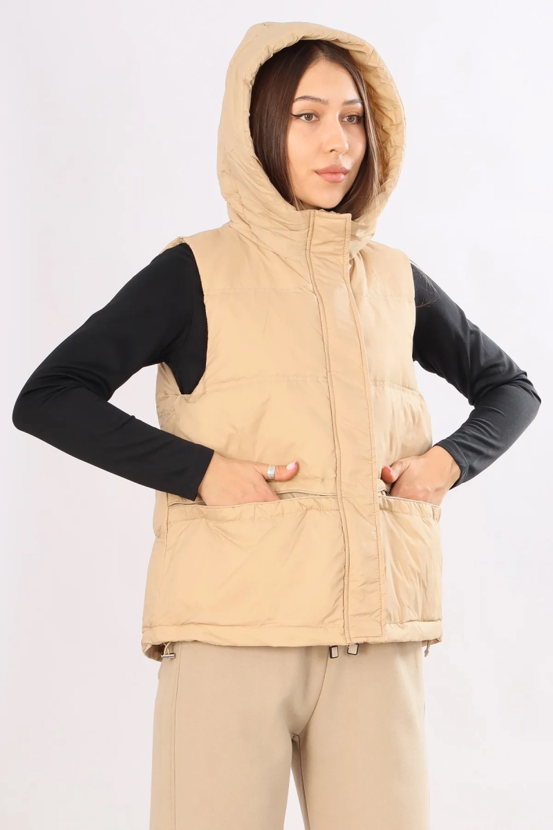 Sport & Moda / Жилет утепленный