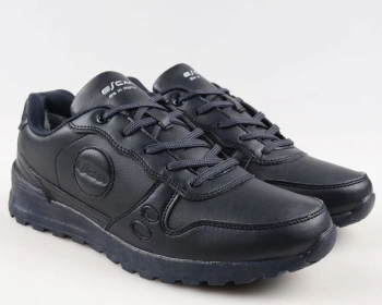 Escan / Кроссовки